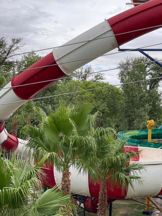 Hotel Y Balneario Ojo Caliente Camargo 外观 照片
